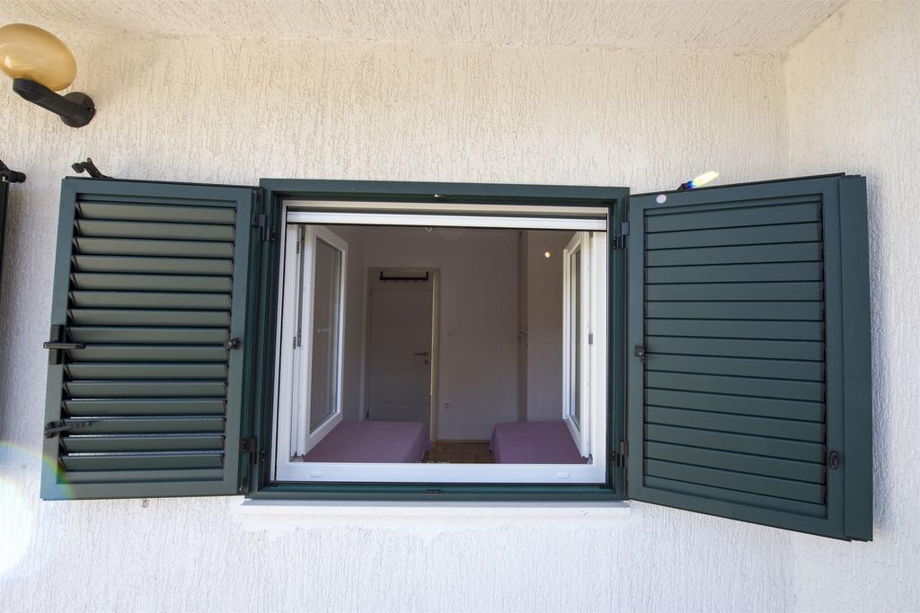 Apartment Jure Slatine Exterior photo