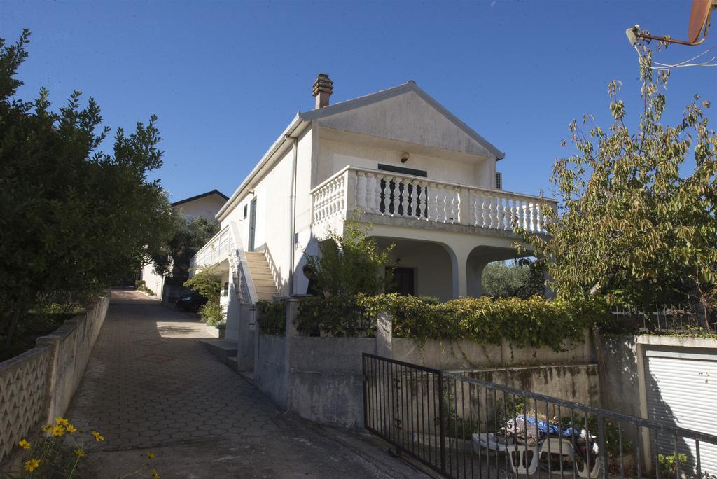 Apartment Jure Slatine Exterior photo